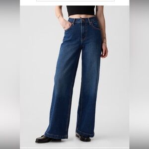 Gap High Stride Wide-Leg Jeans